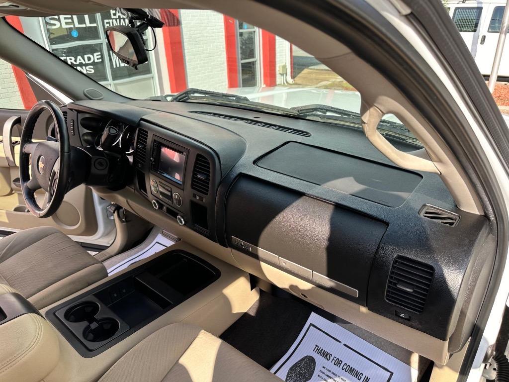 2010 Chevrolet Silverado 1500 LT photo