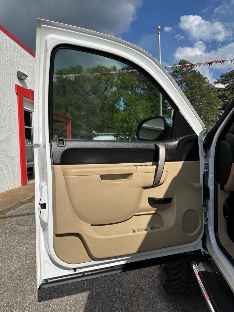 2010 Chevrolet Silverado 1500 LT photo