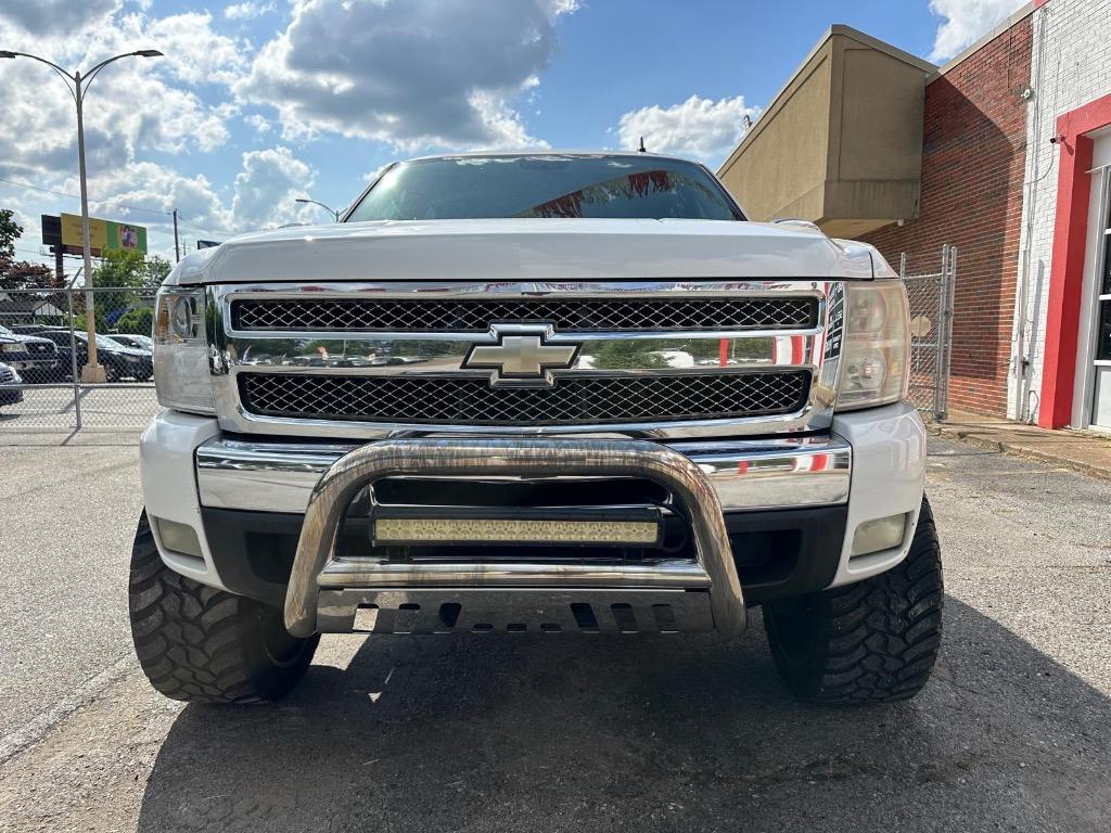 2010 Chevrolet Silverado 1500 LT photo