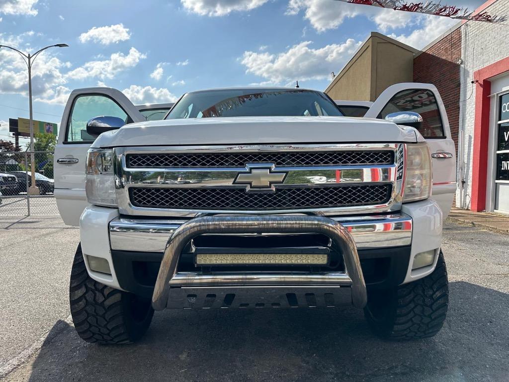2010 Chevrolet Silverado 1500 LT photo