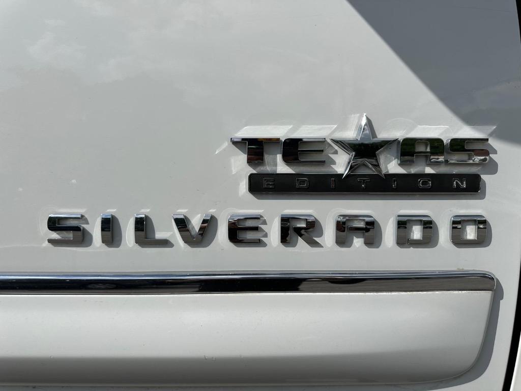 2010 Chevrolet Silverado 1500 LT photo