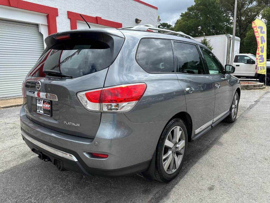 2015 Nissan Pathfinder - $10,995