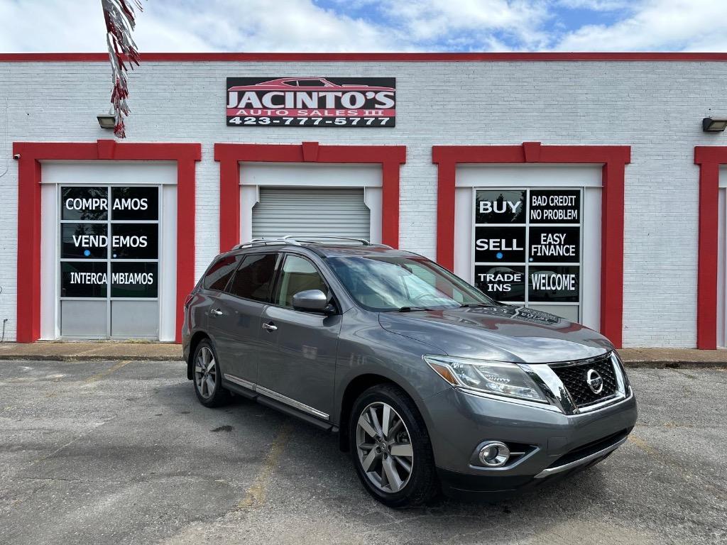 2015 Nissan Pathfinder - $10,995