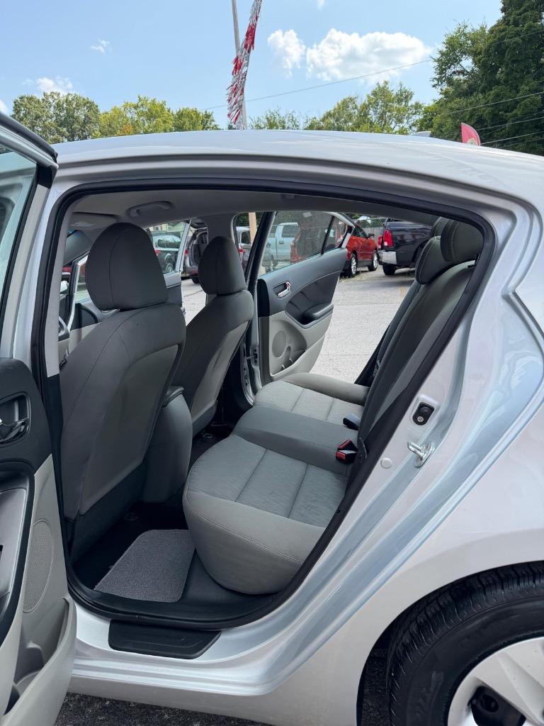 2016 Kia Forte - $7,995