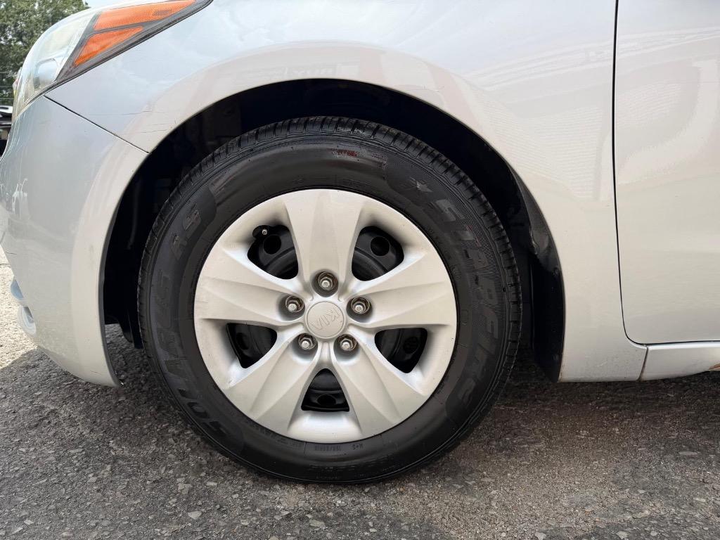 2016 Kia Forte - $7,995