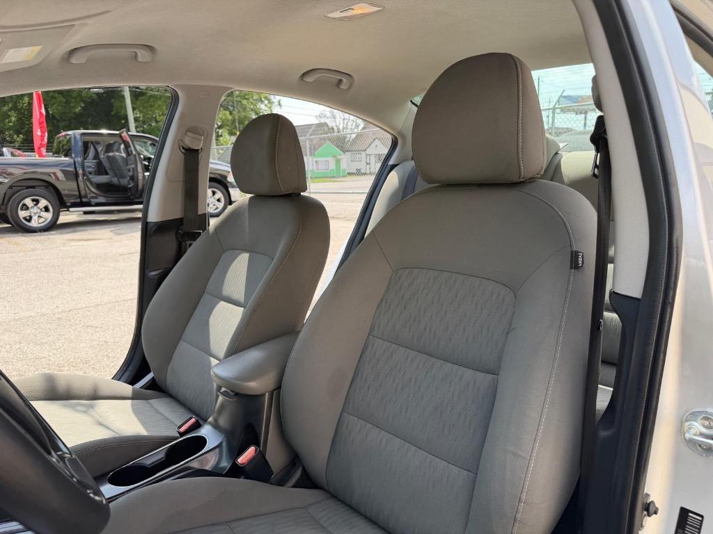 2016 Kia Forte - $7,995