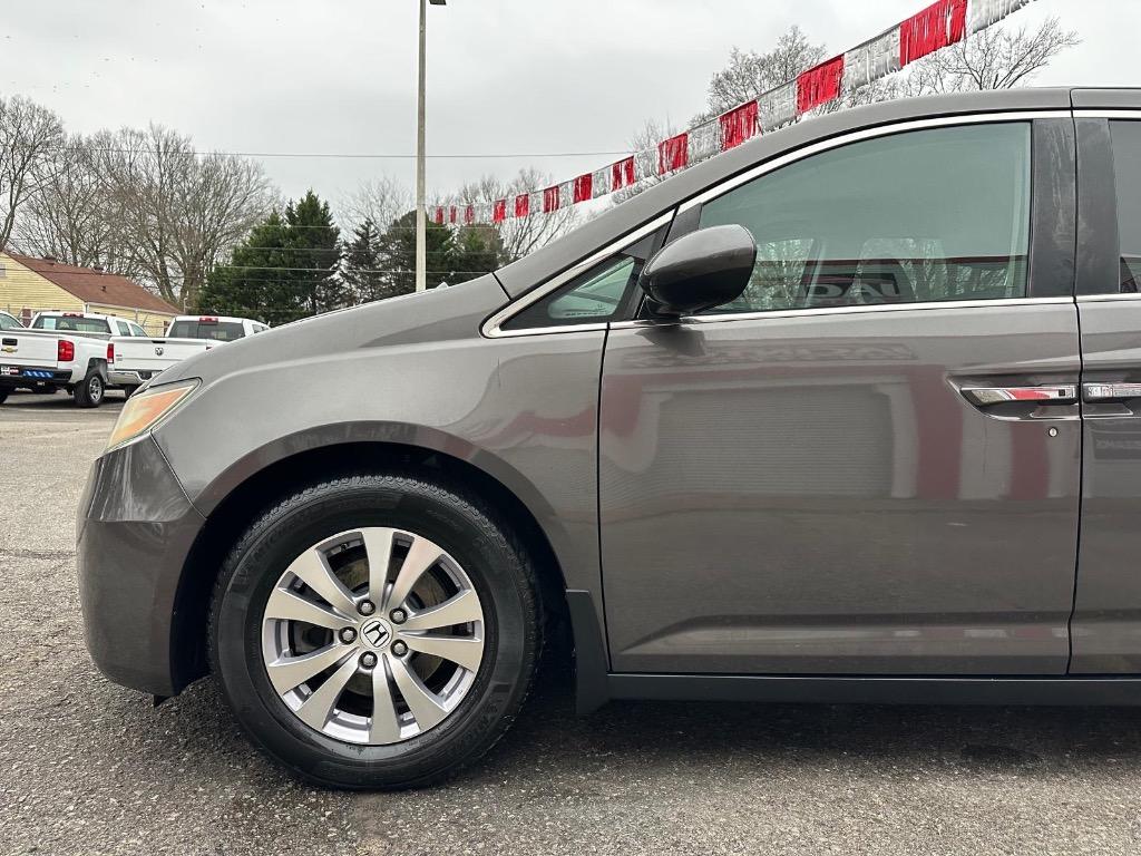 2016 Honda Odyssey - $11,995