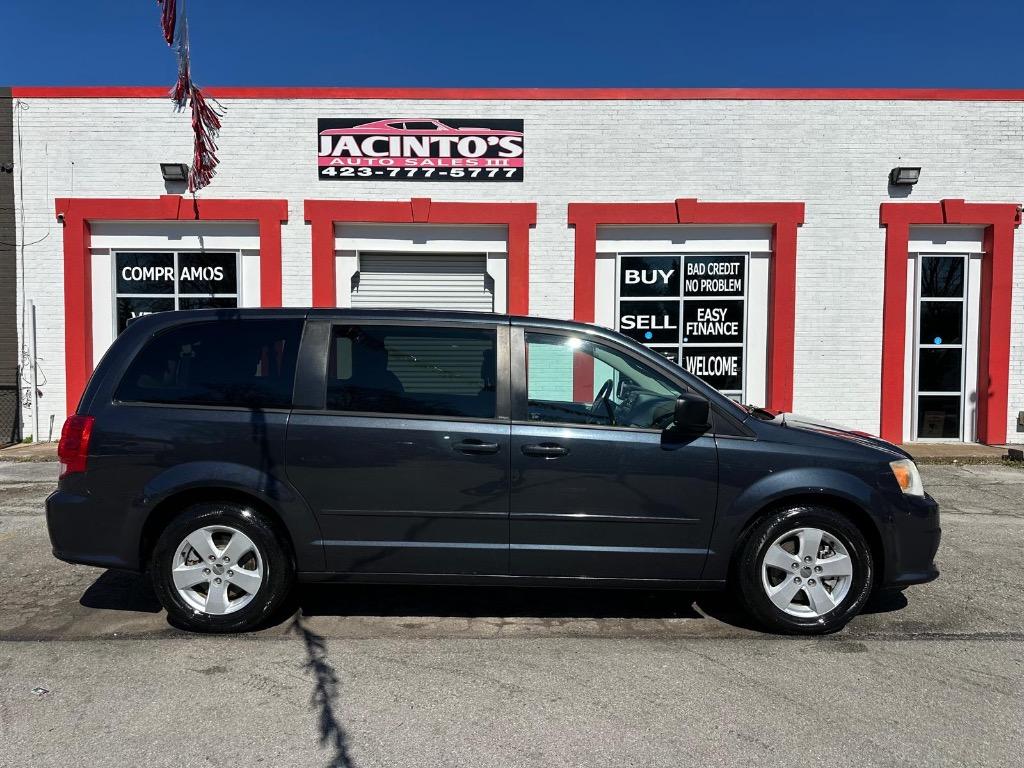 2013 Dodge Grand Caravan - $8,995