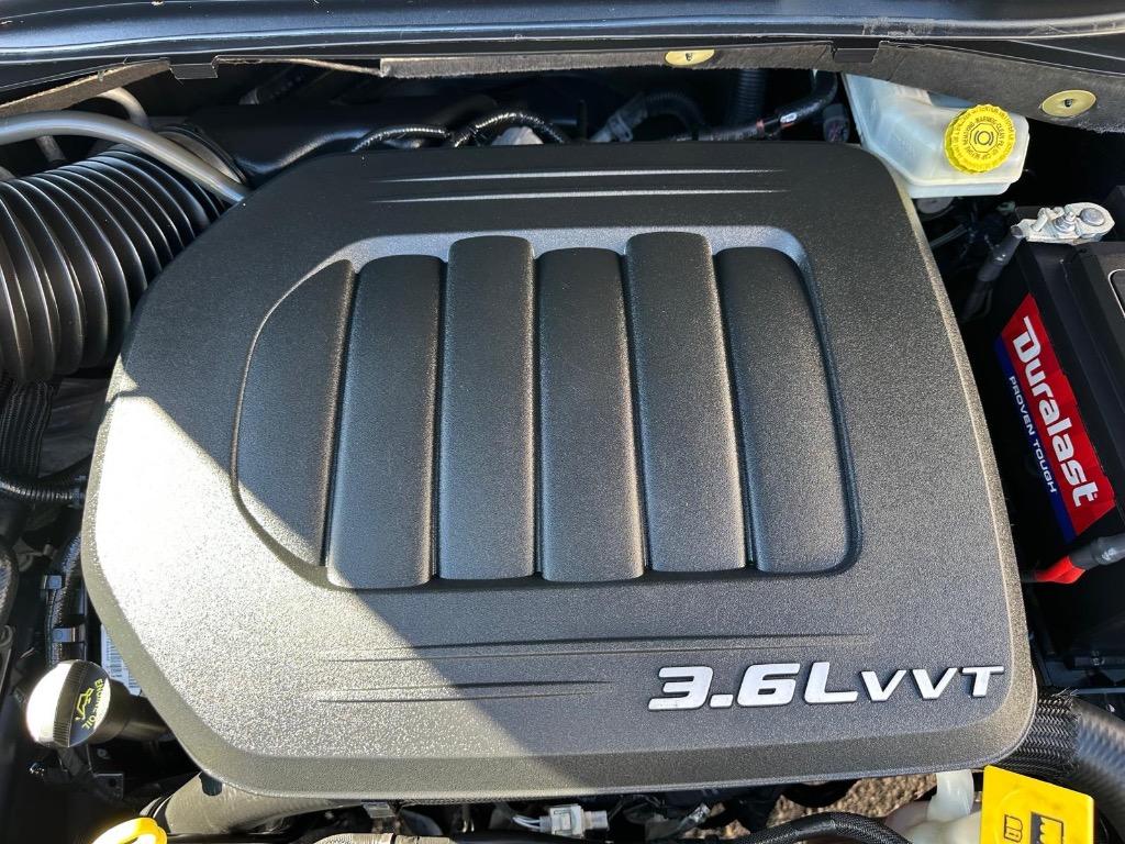 2013 Dodge Grand Caravan - $8,995