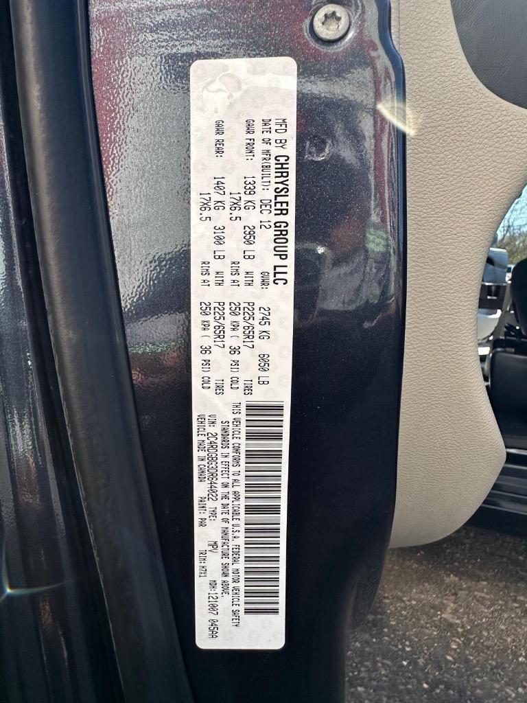 2013 Dodge Grand Caravan - $8,995