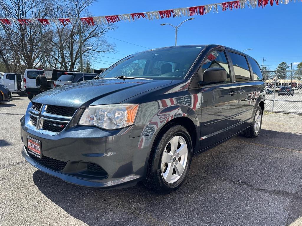 2013 Dodge Grand Caravan - $8,995