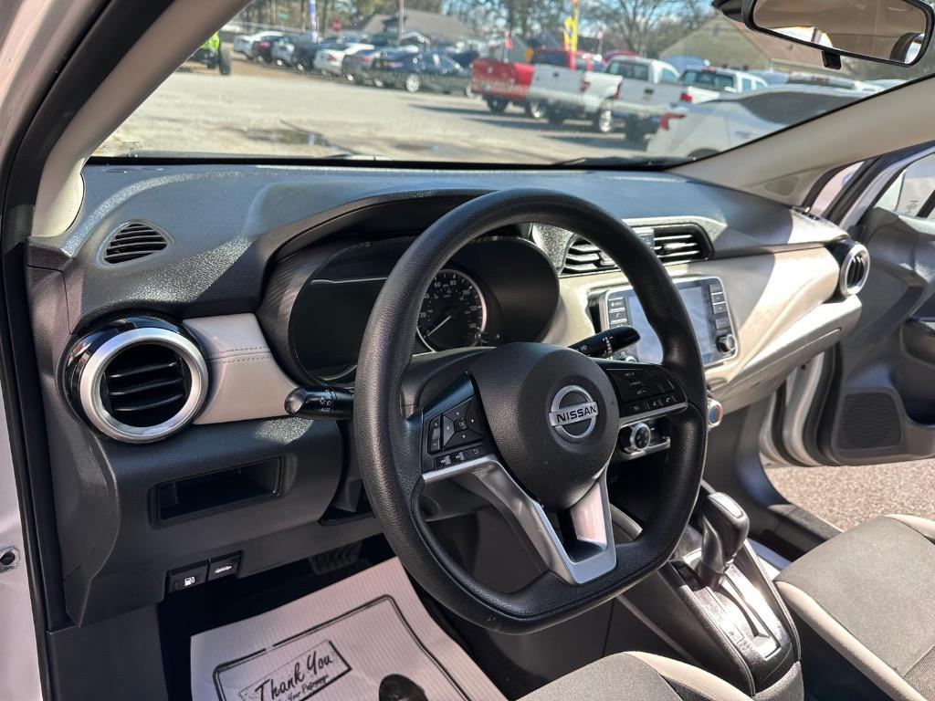 2020 Nissan Versa - $11,995