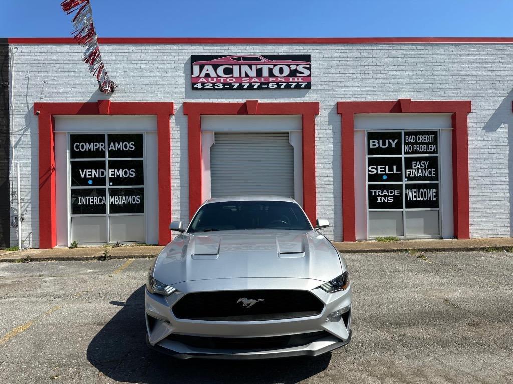 2018 Ford Mustang - $13,995