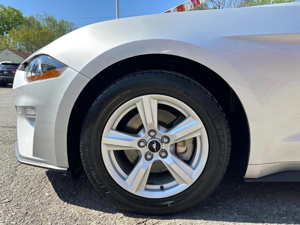 2018 Ford Mustang - $13,995