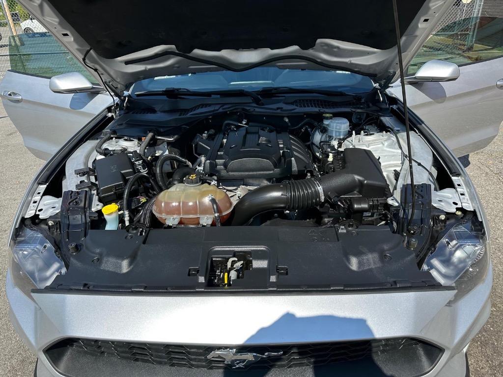 2018 Ford Mustang - $13,995