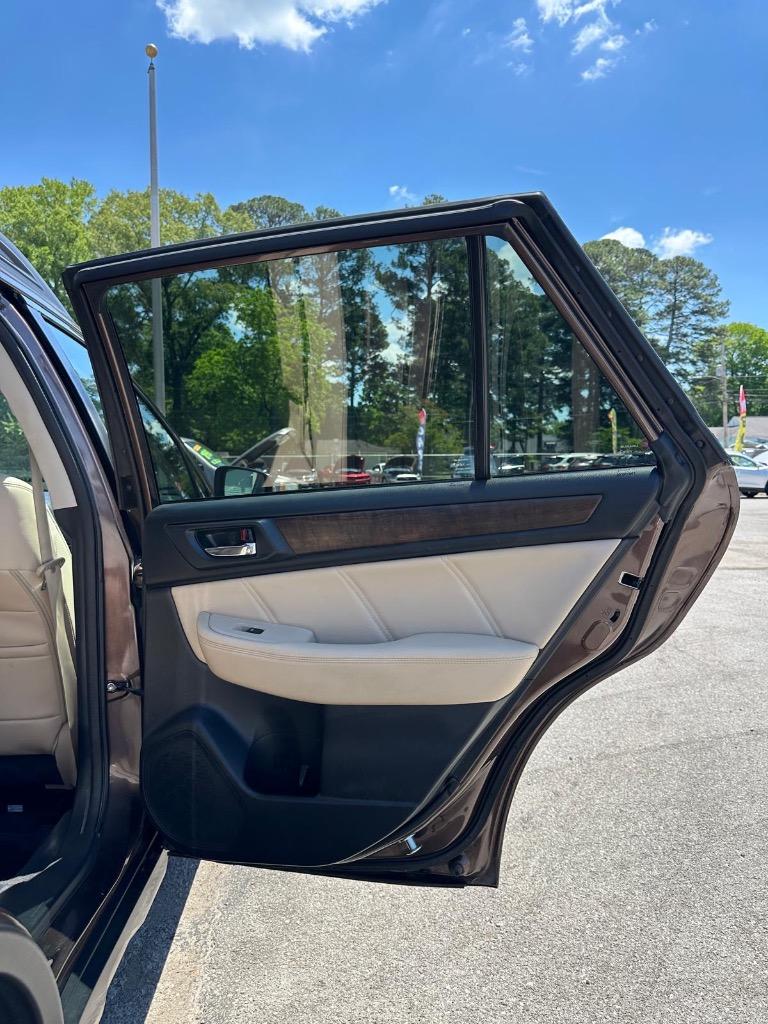 2019 Subaru Outback - $10,995