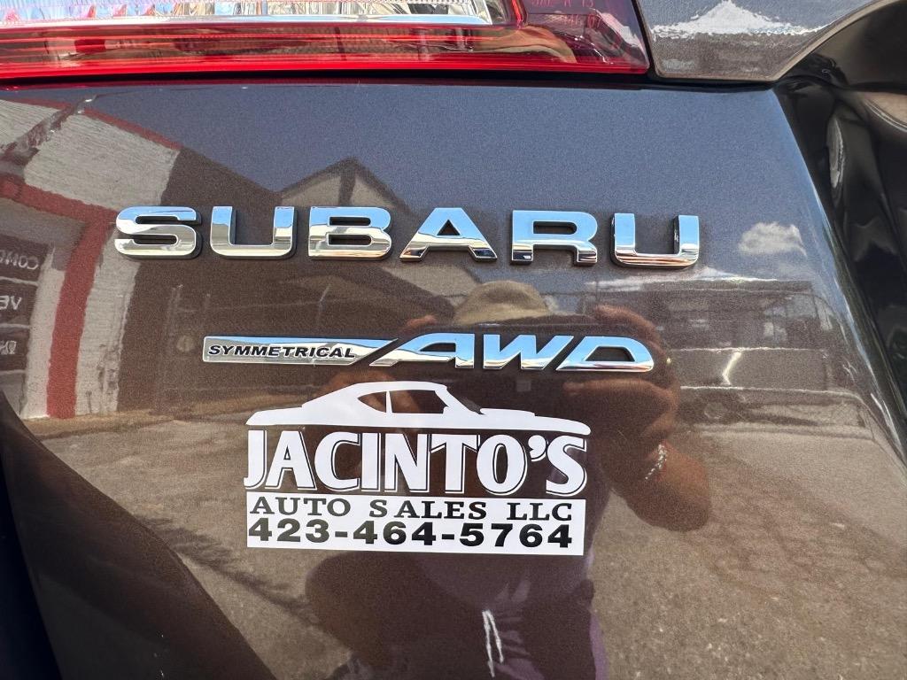 2019 Subaru Outback - $10,995