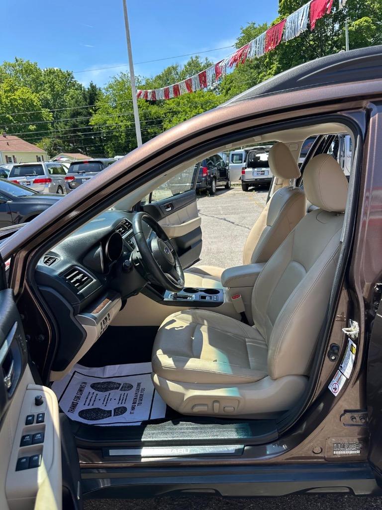 2019 Subaru Outback - $10,995