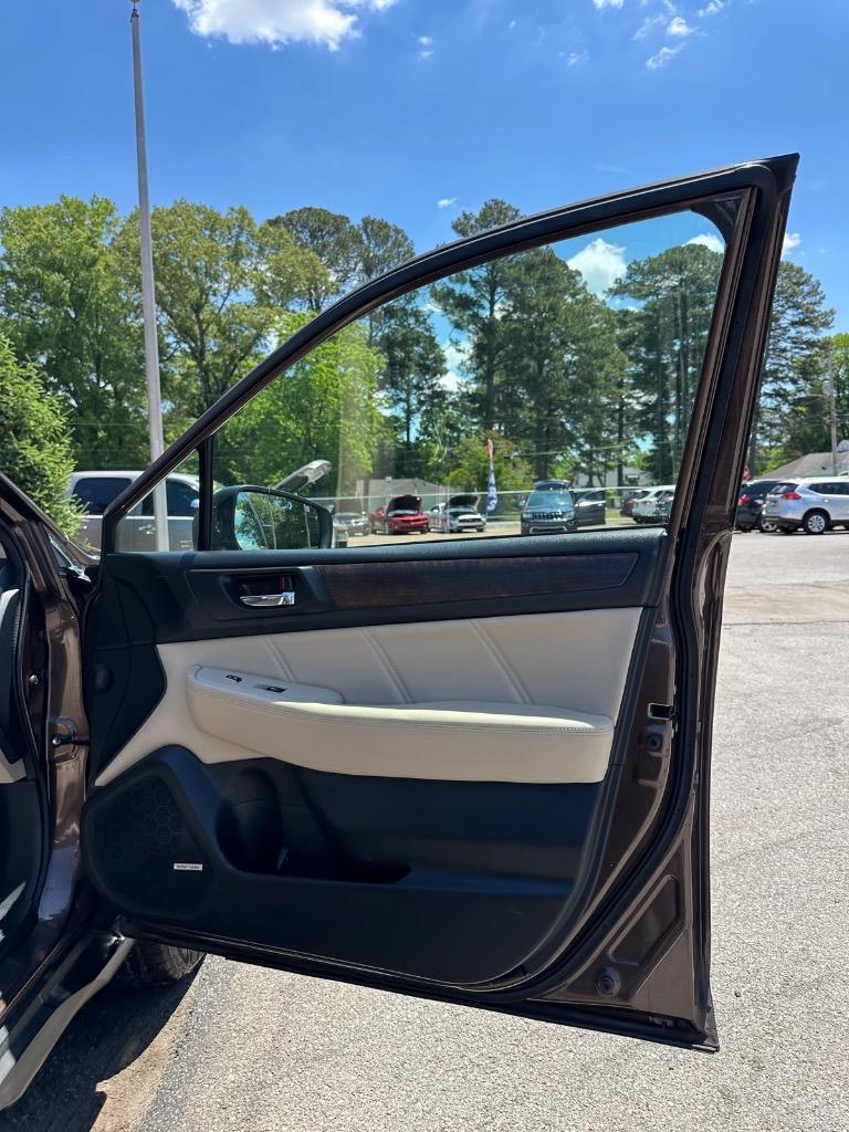 2019 Subaru Outback - $10,995