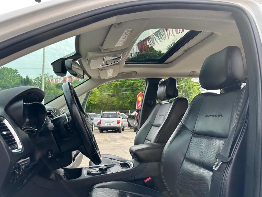 2015 Dodge Durango - $11,995