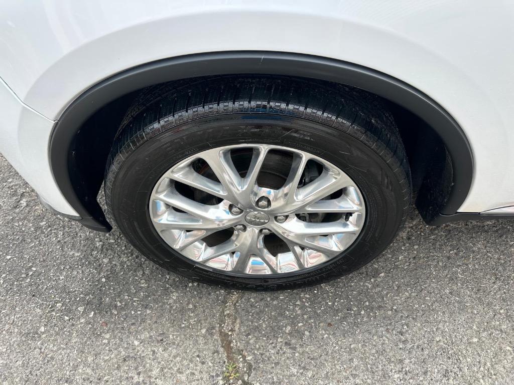 2015 Dodge Durango - $11,995