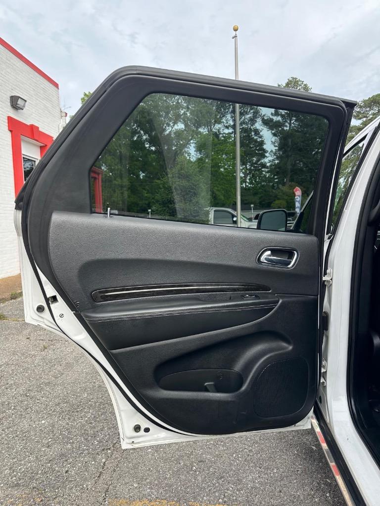 2015 Dodge Durango - $11,995