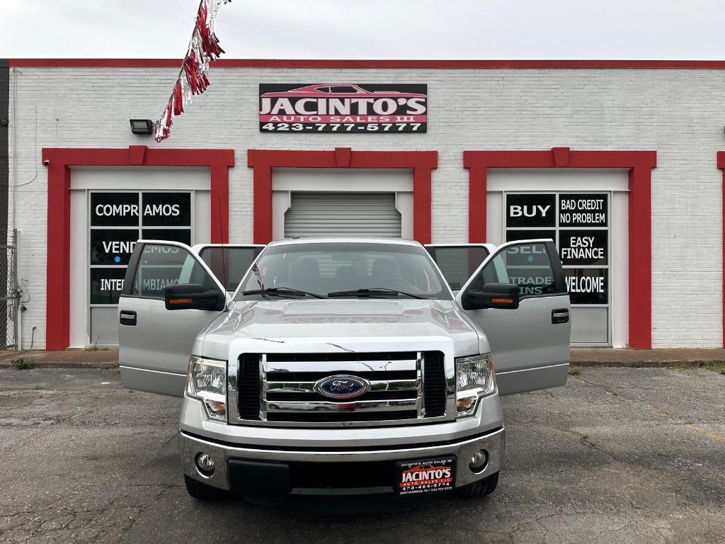 2012 Ford F150 - $11,995