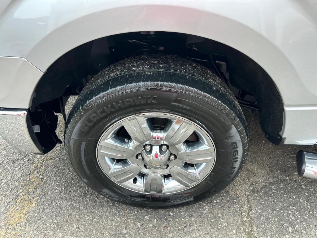 2012 Ford F150 - $11,995