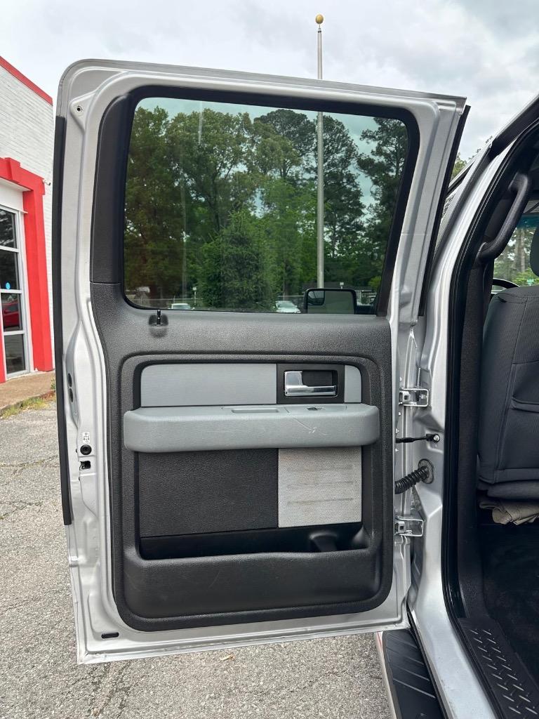 2012 Ford F150 - $11,995