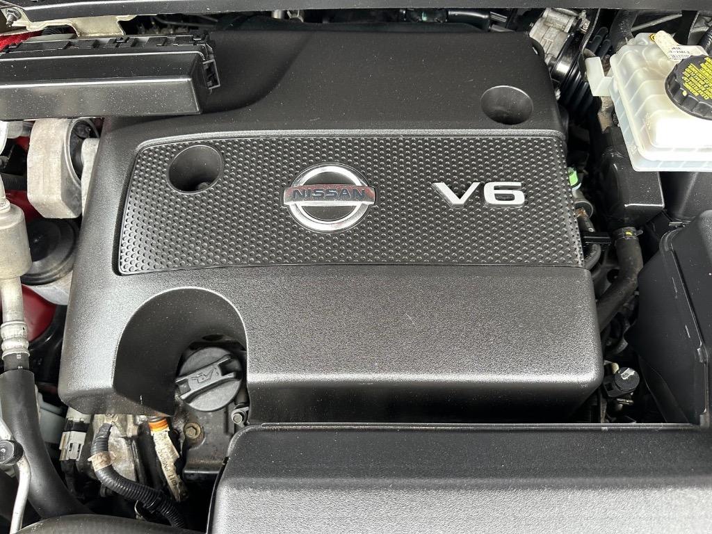 2015 Nissan Pathfinder - $8,995