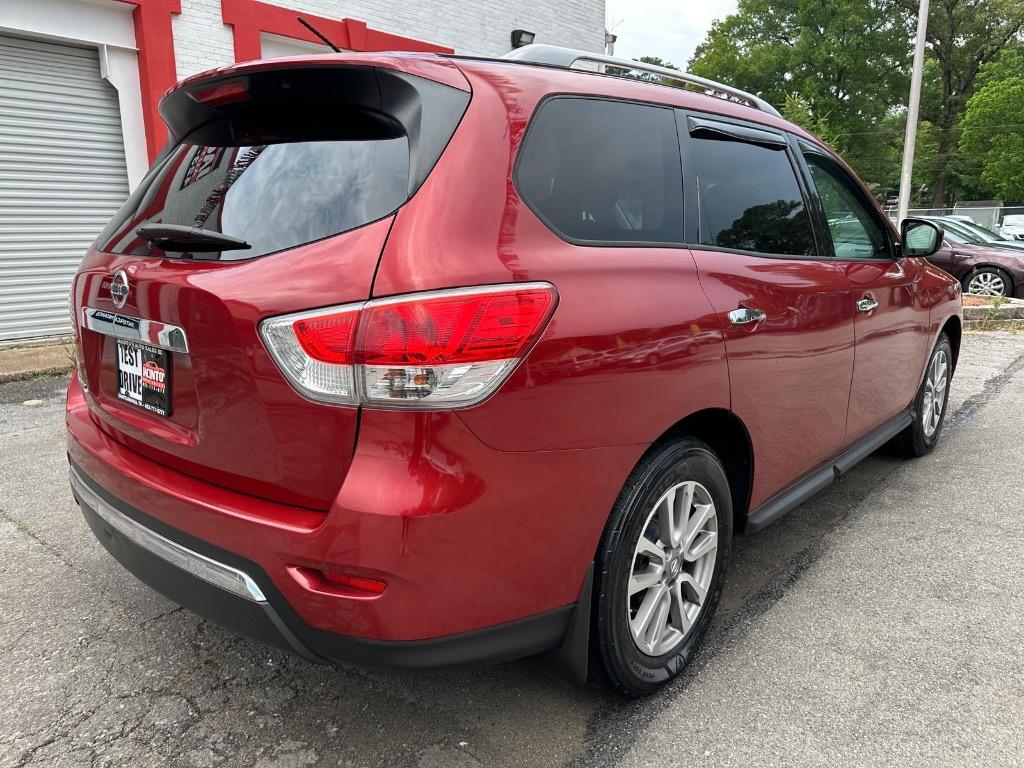 2015 Nissan Pathfinder - $8,995