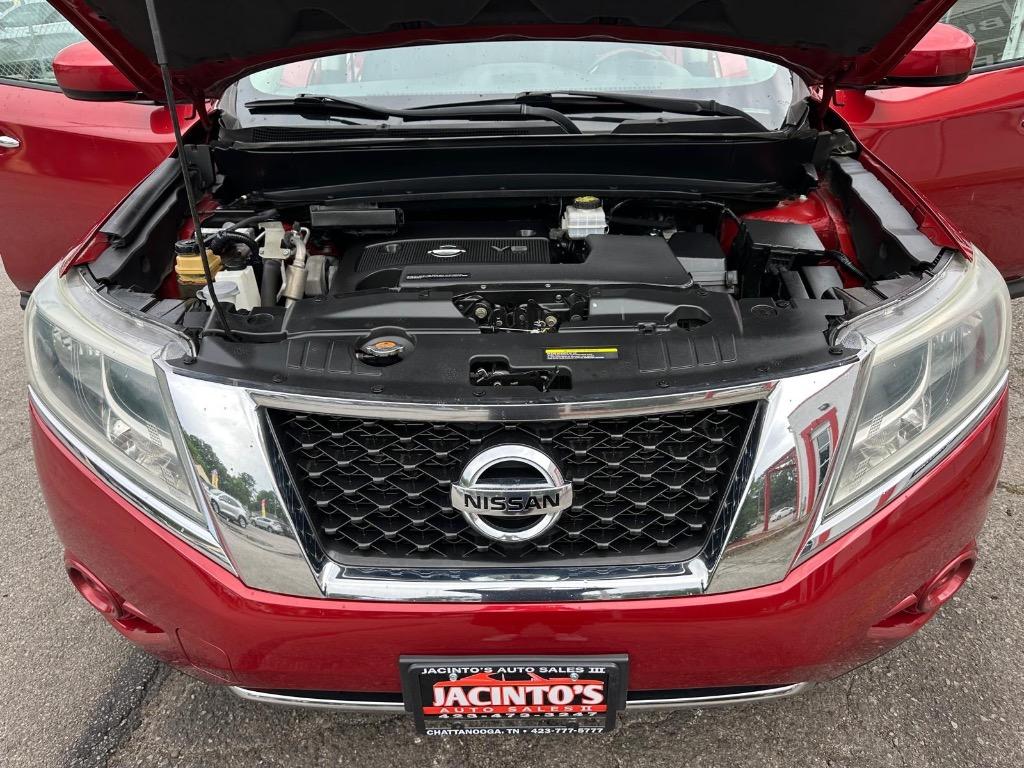 2015 Nissan Pathfinder - $8,995