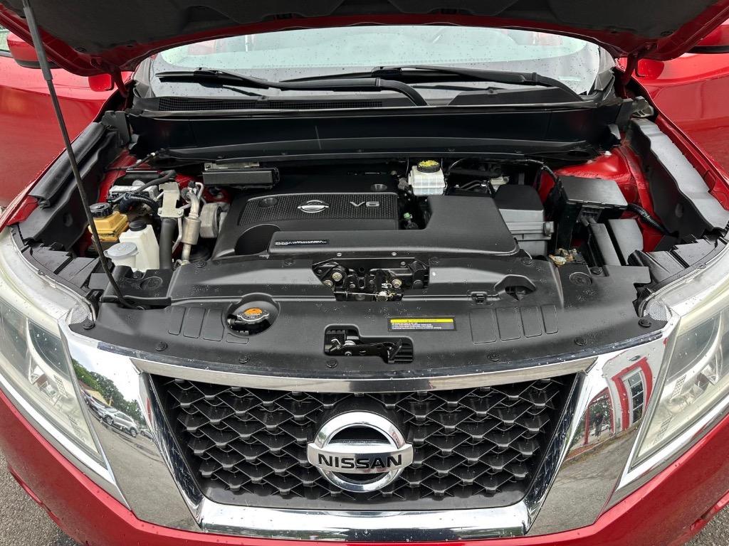2015 Nissan Pathfinder - $8,995