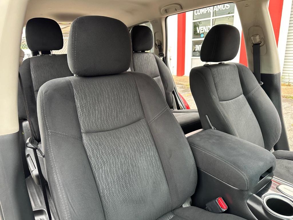 2015 Nissan Pathfinder - $8,995