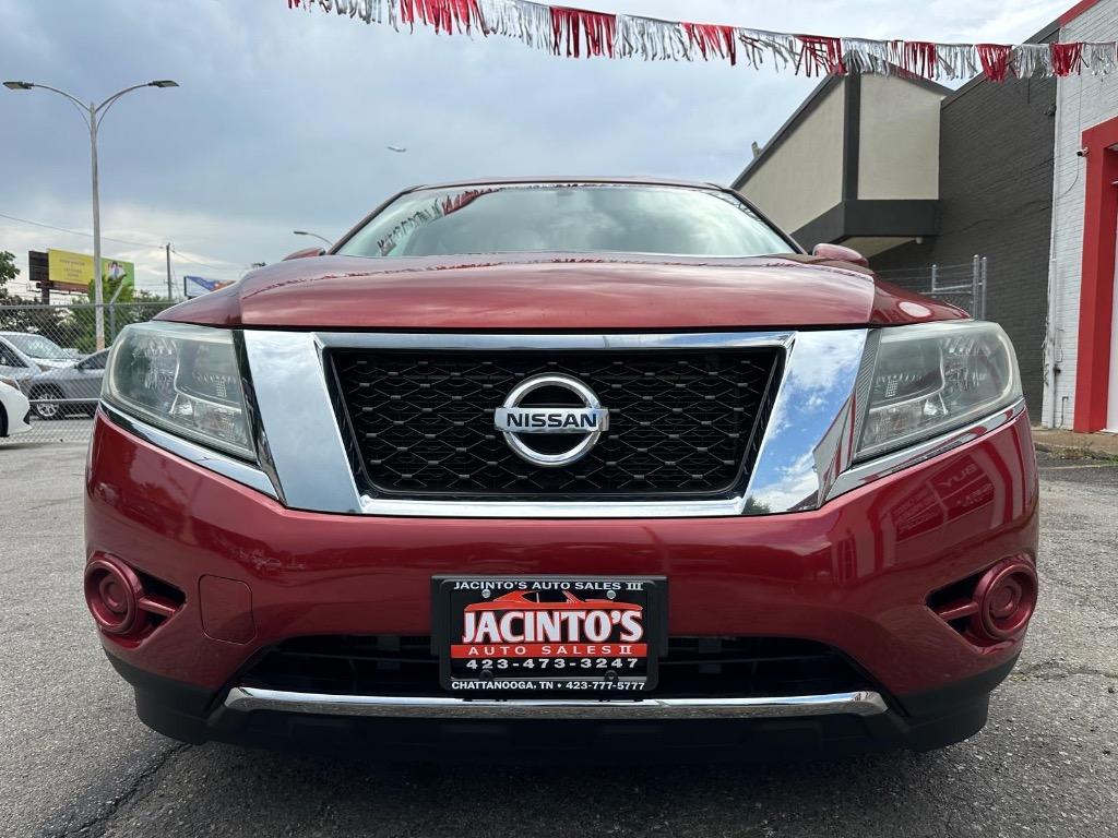 2015 Nissan Pathfinder - $8,995