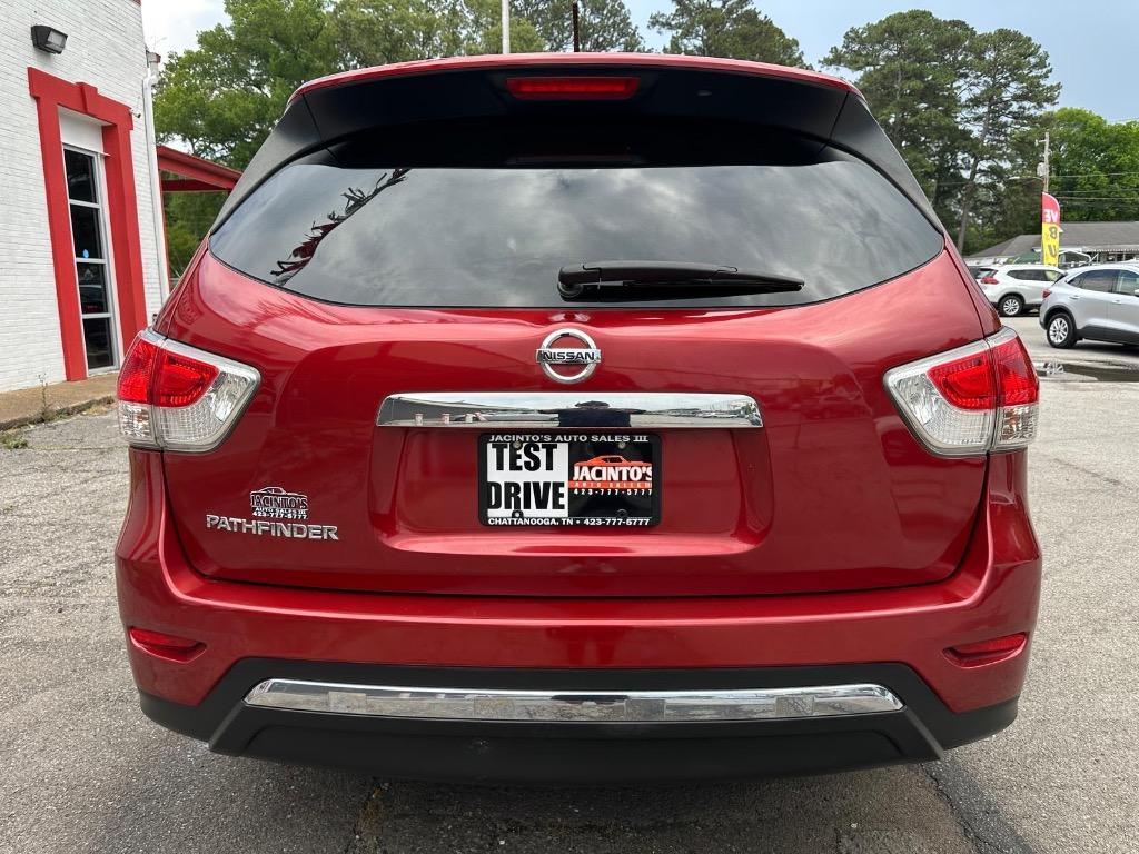 2015 Nissan Pathfinder - $8,995