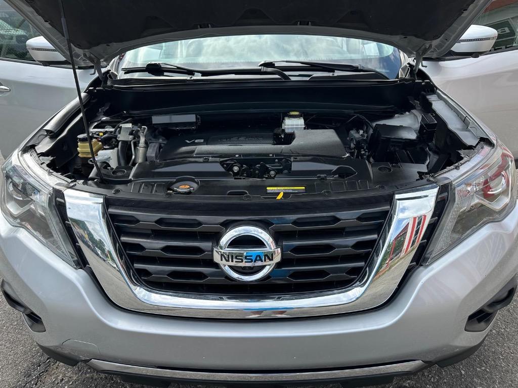 2019 Nissan Pathfinder - $15,995