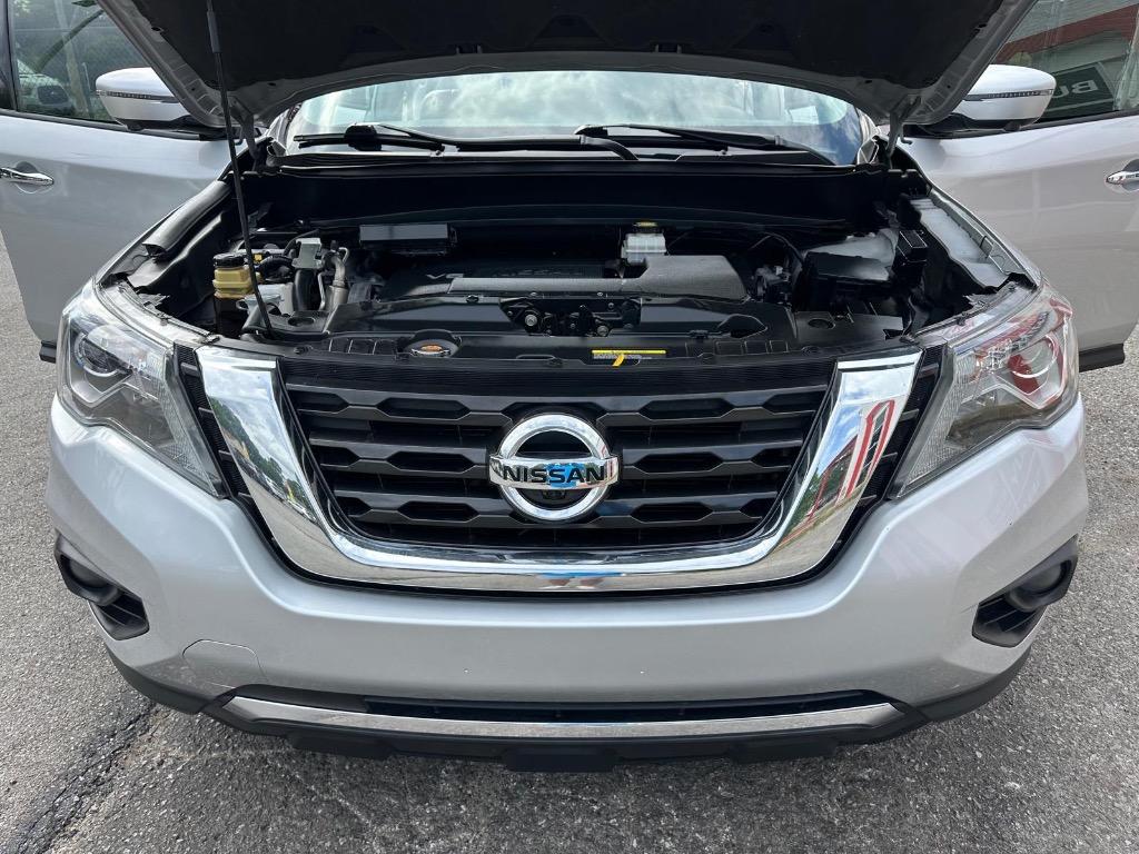 2019 Nissan Pathfinder - $15,995