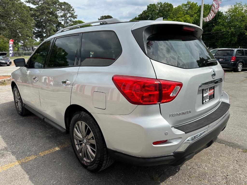 2019 Nissan Pathfinder - $15,995