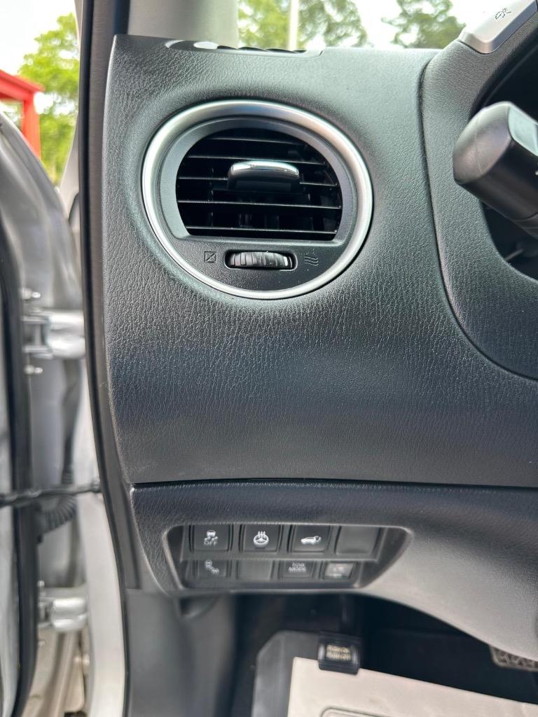 2019 Nissan Pathfinder - $15,995