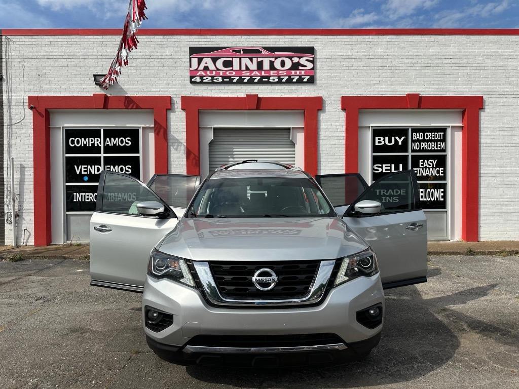 2019 Nissan Pathfinder - $15,995