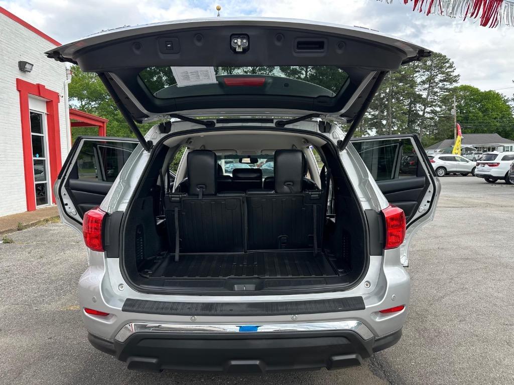 2019 Nissan Pathfinder - $15,995