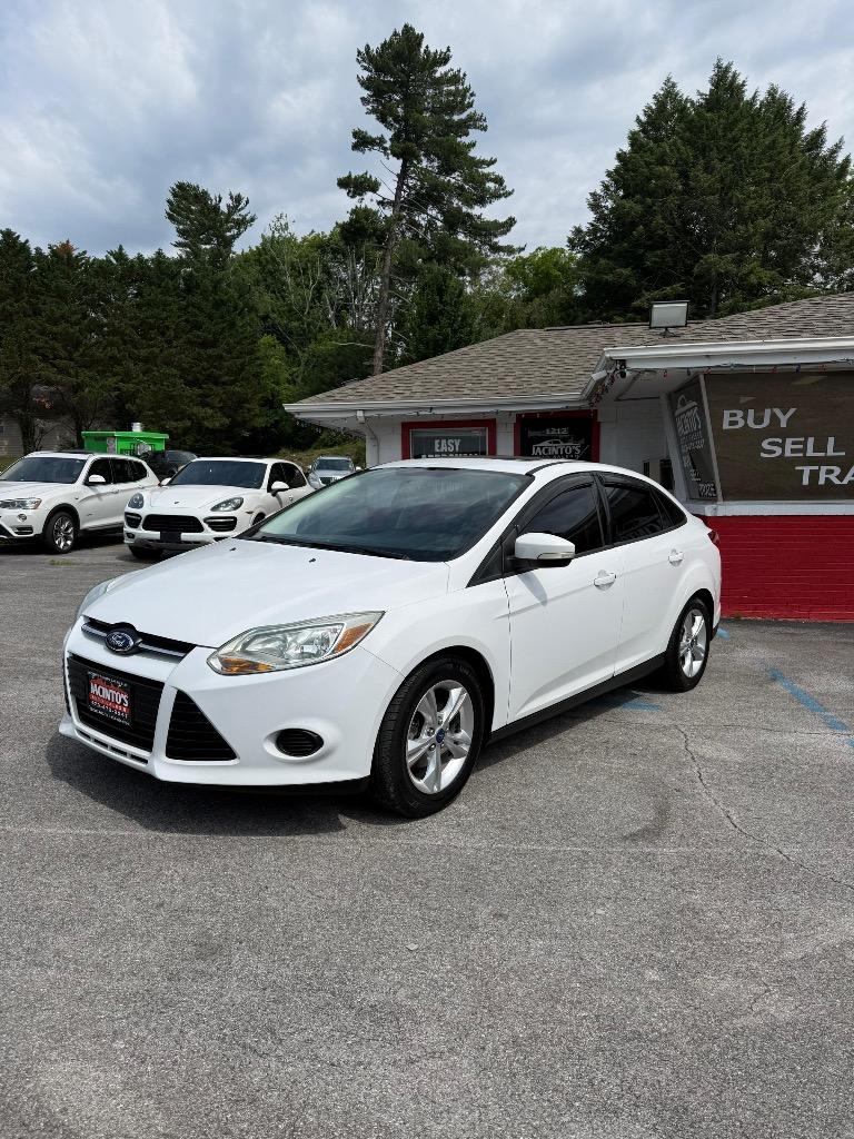 2013 Ford Focus - $8,995