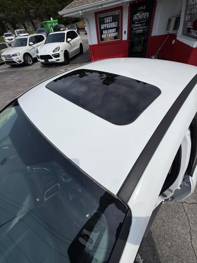 2013 Ford Focus - $8,995