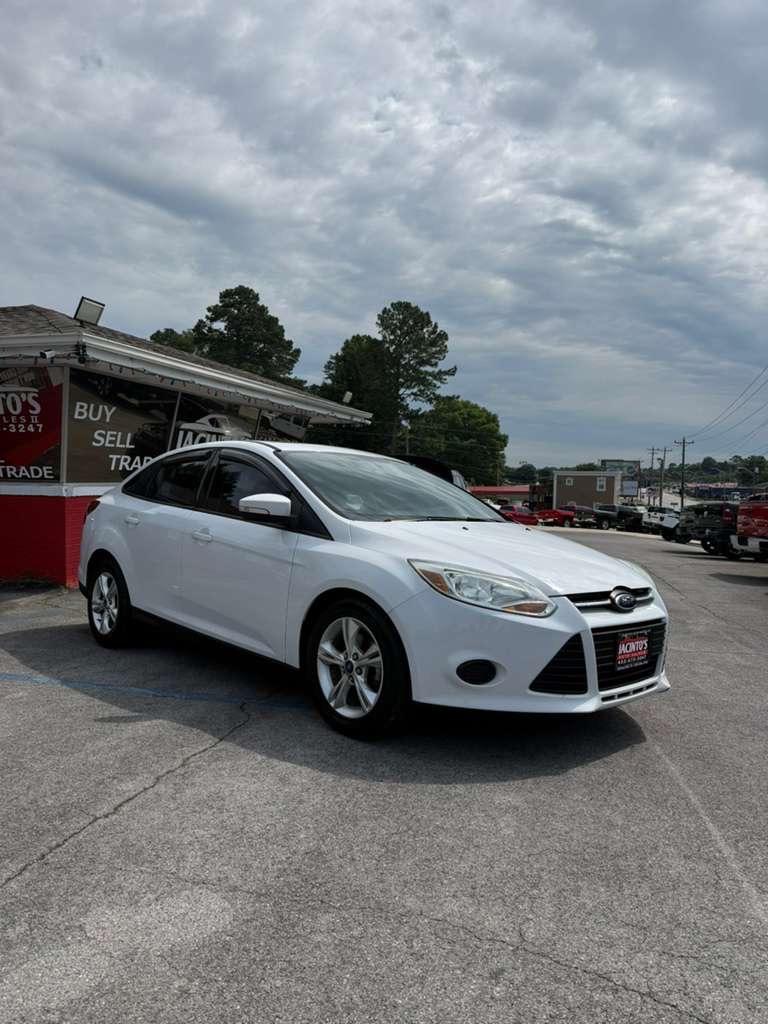 2013 Ford Focus - $8,995