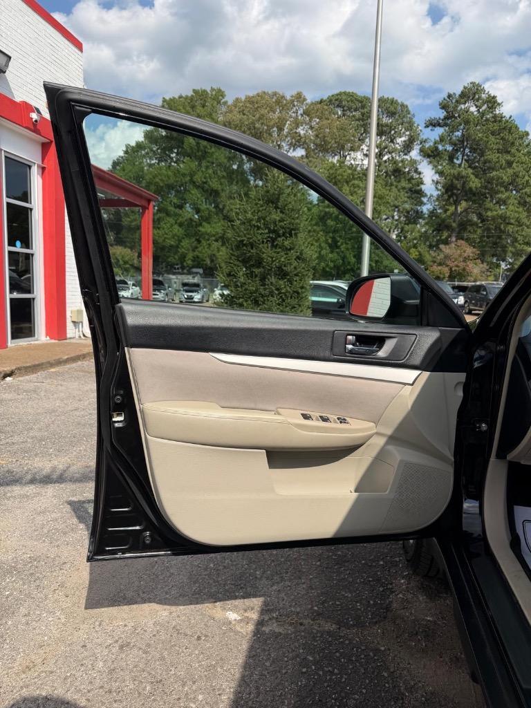 2013 Subaru Outback - $8,995