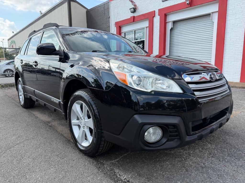 2013 Subaru Outback - $8,995