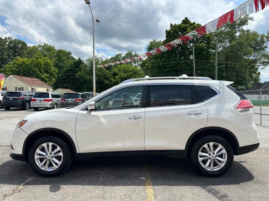 2016 Nissan Rogue - $10,995