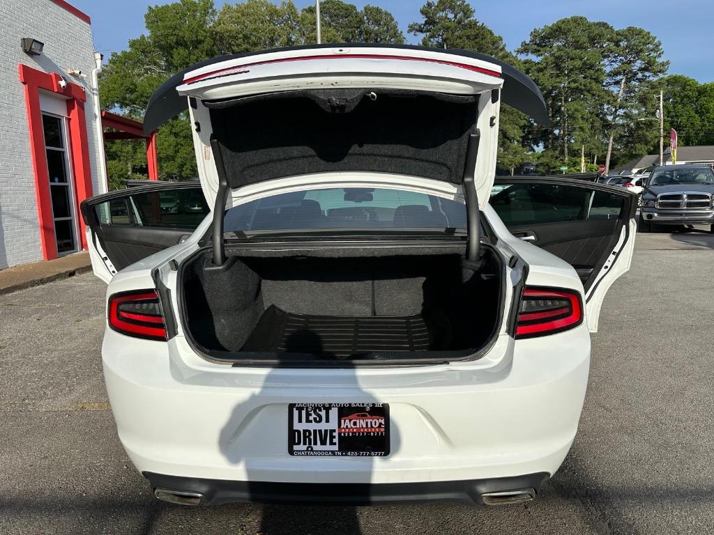 2016 Dodge Charger - $15,995