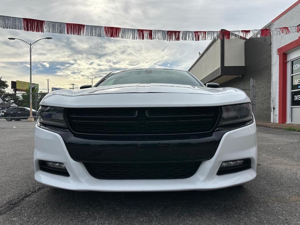 2016 Dodge Charger - $15,995
